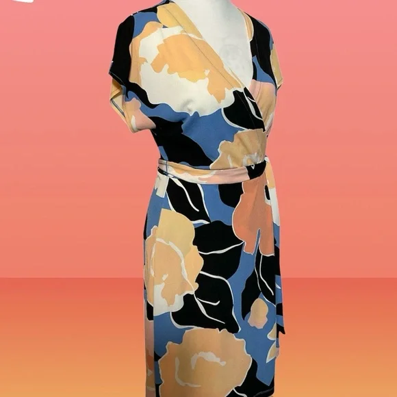 Nine West Feminine Foral Summer/Business Casual Dress Short Sleeve Wrap Tie Used - Picture 2 of 7